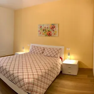 https://casa-di-nancy-girasole-a-valdobbiadene.hotelinveneto.com